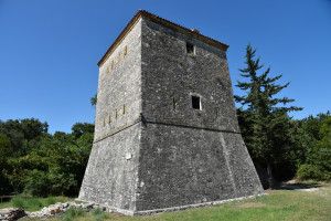 Venezianischer Wehrturm